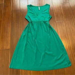 Old Navy Green V-Neck Sleeveless Knee Length / Midi Dress - Women Medium